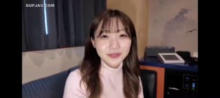 群体交乱嗯啊小说聊聊天调调情，扒掉衣服手指扣穴，一顿猛操搞了两炮（进群约炮）